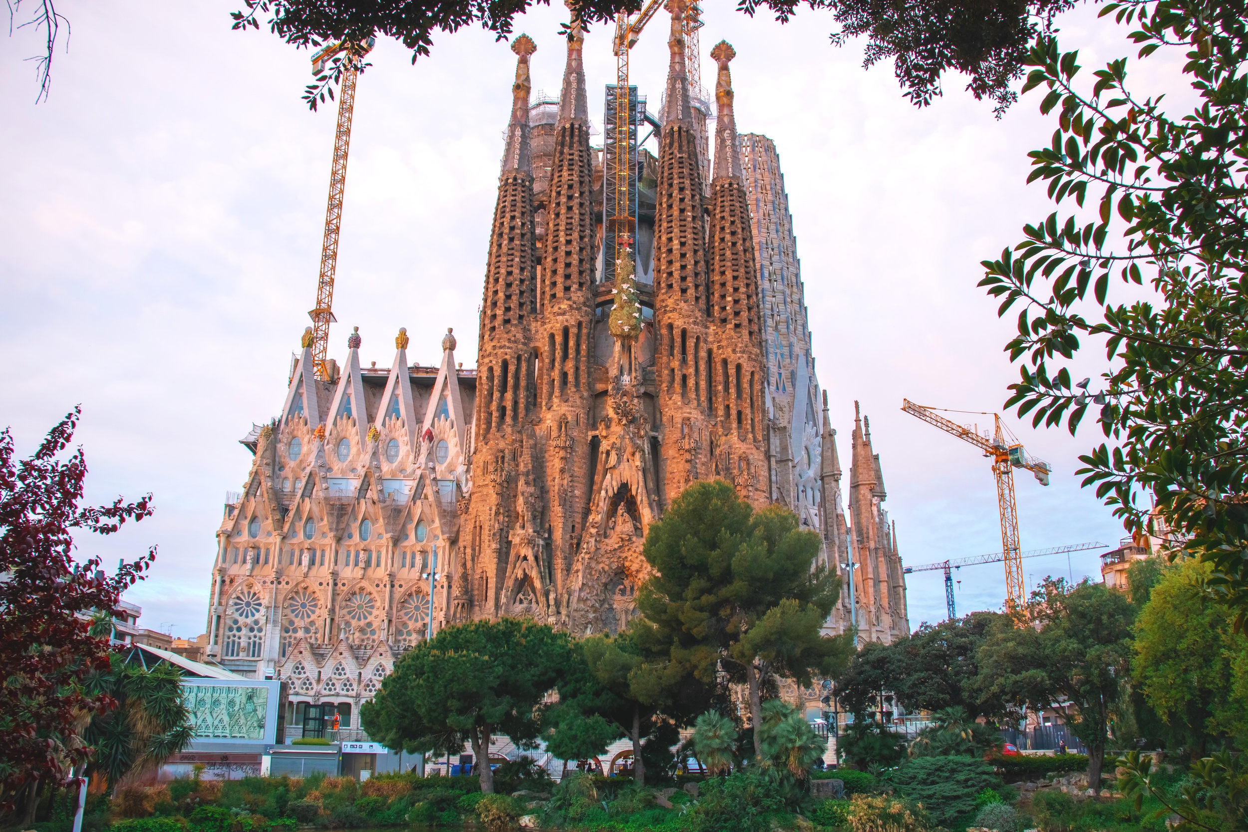 Trigger every sense 20m 15s. 72 Hours In Barcelona Itinerary Vlog Cinder Block