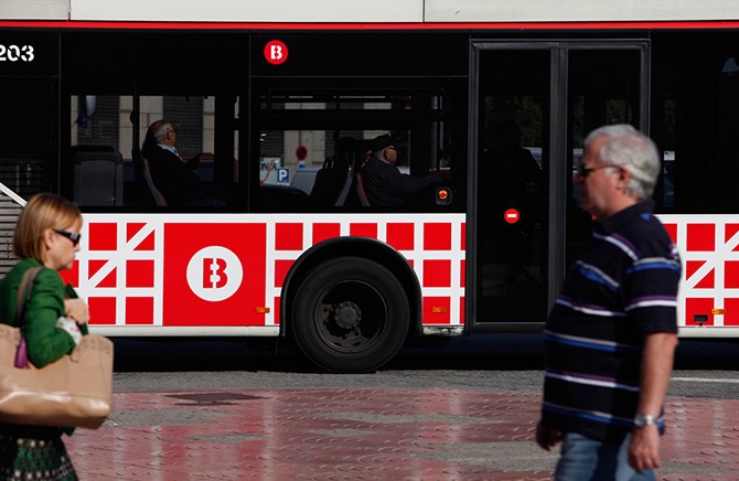 Tour barcelona by day and night aboard the red sightseeing bus. Branding Barcelona By Guillermo Brotons By Area 17 Medium