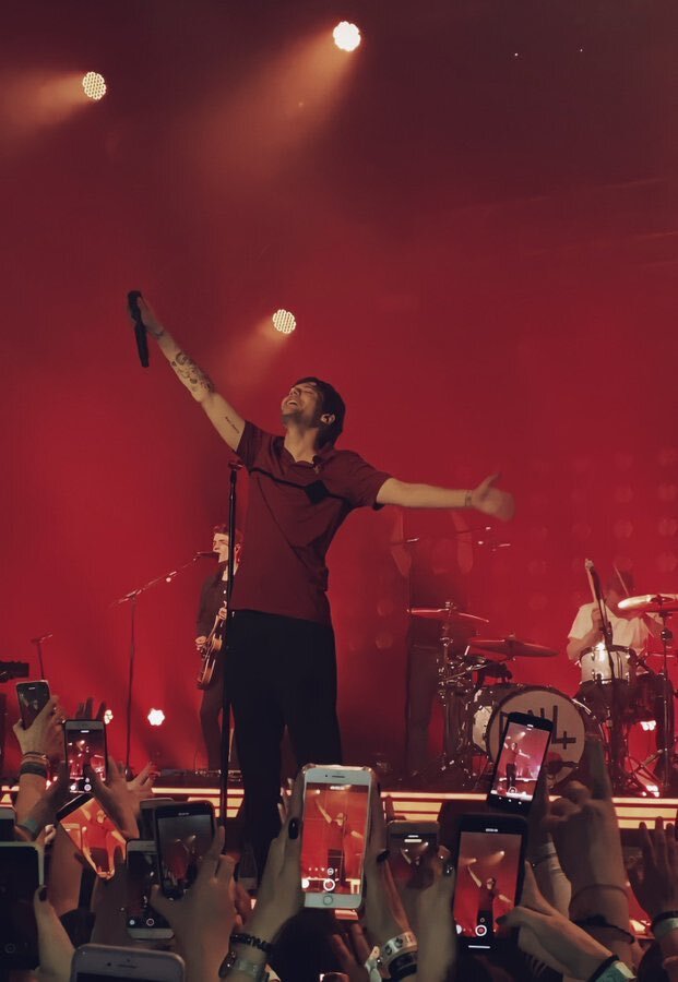 We've pretty much heard it all. Louis Tomlinson Kicks Off Tour In Barcelona Lthq Official Louis Tomlinson Walls