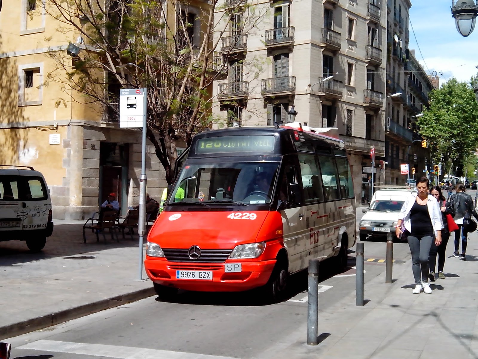 But if you’re more extroverted and prefer the company, a fun travel tour for singles could be the best option. Barcelona Secret Barcelona Tour The Old Town In A Small Bus Bus 120