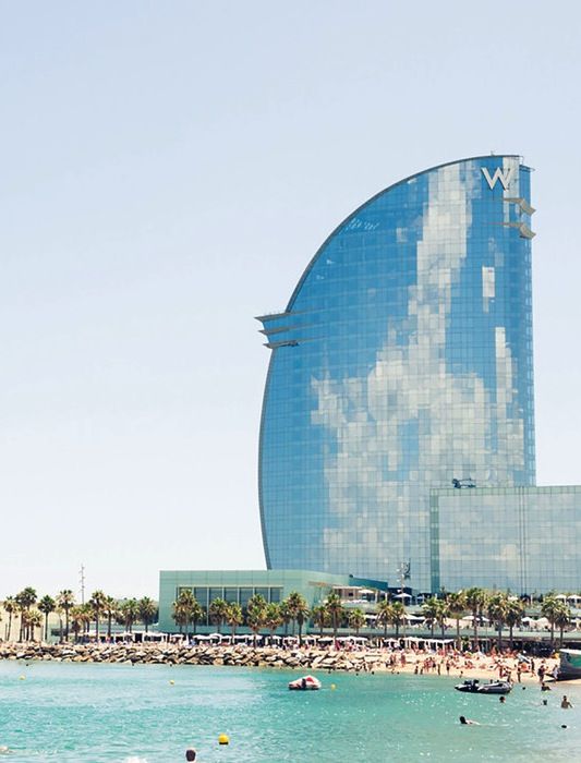 42+ Barcelona Top Sights To&nbsp;See