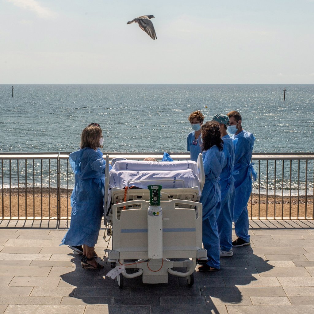 Best Barcelona Tourist Guide Covid Test Package