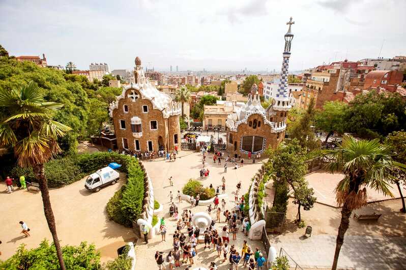 50+ Barcelona Travel Card 3 Days