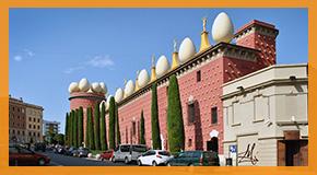 Barcelona To Dali Museum Train Packages