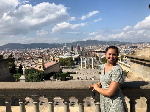 Best Barcelona Travel Host&nbsp;Packages