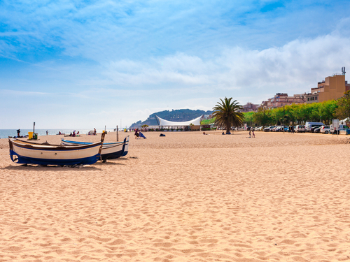 Exploring Barcelona Boat Excursion Package
