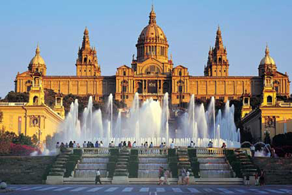 Looking to see some incredible sights from the comfort of a train? World Tour And Travel Guide Sightseeing Bus Tours Barcelona City Tours