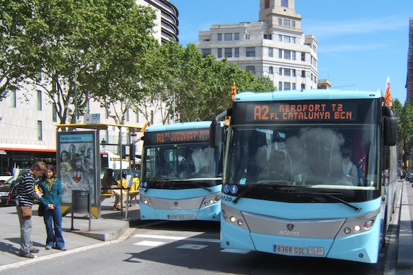 Exploring Barcelona Travel Bus