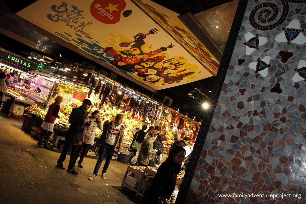 Best Barcelona Travel Tips Package