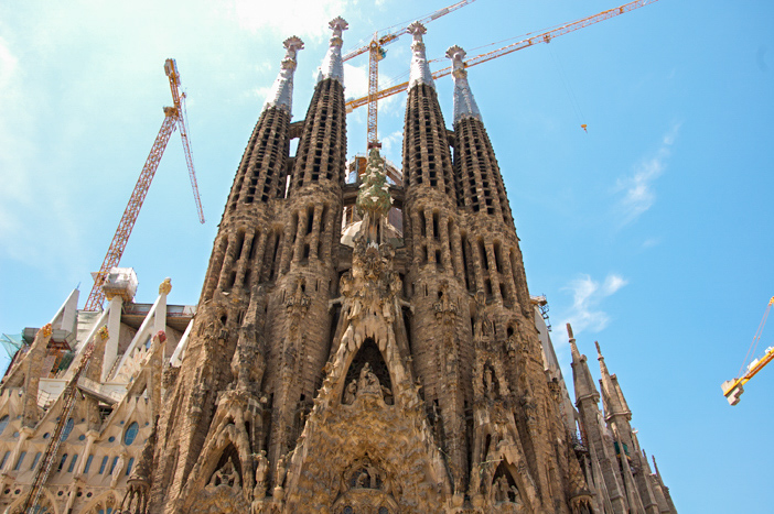 Amazing Barcelona Local Tourist Attractions Packages